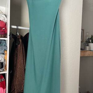 Elegant Teal Sleeveless Dress